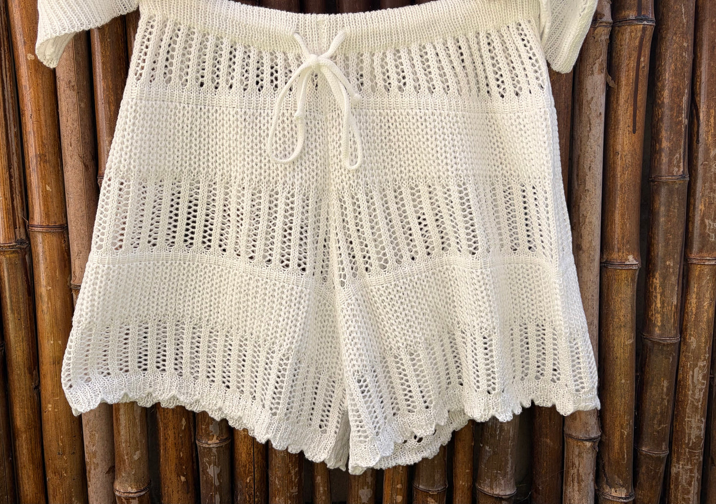The Scalloped Crochet Set
